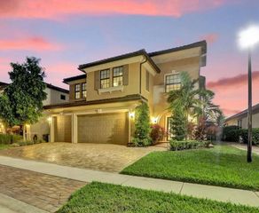 8665 E Baypoint Circle, Parkland, FL 33076
