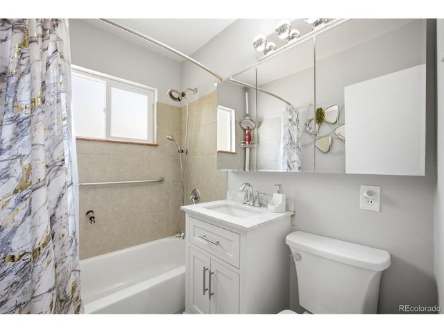 1800 S Vrain St, Denver, CO 80219