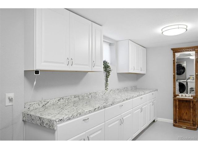 1800 S Vrain St, Denver, CO 80219