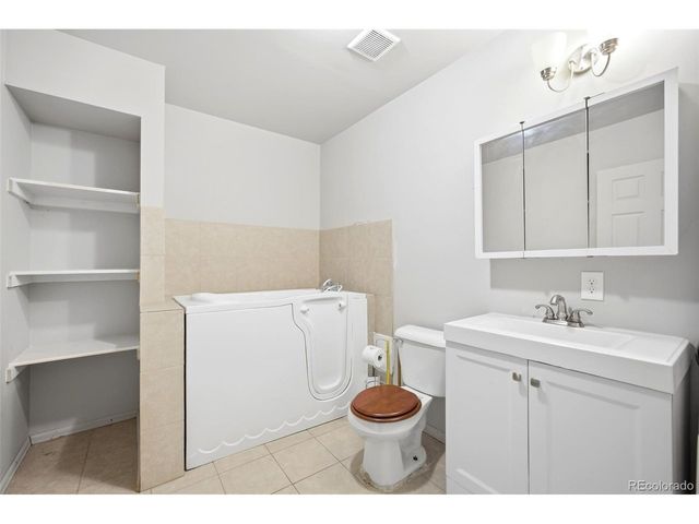 1800 S Vrain St, Denver, CO 80219