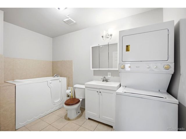 1800 S Vrain St, Denver, CO 80219