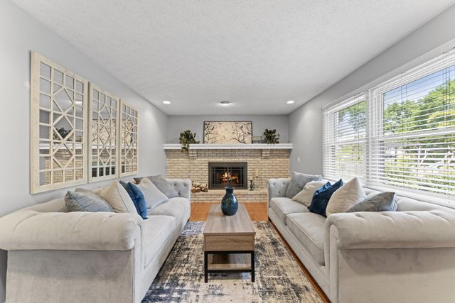 1292 Churchbell Way, Columbus, OH 43235