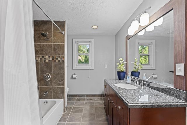 1292 Churchbell Way, Columbus, OH 43235