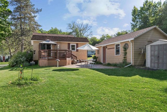 323 E MISSION ROAD, Green Bay, WI 54301