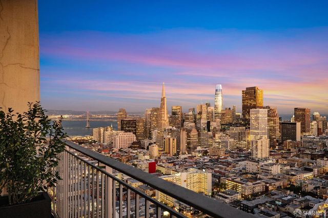1750 Taylor Street 2202, San Francisco, CA 94133