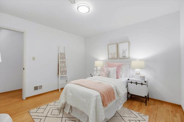 13910 Ravenwood Drive, Saratoga, CA 95070