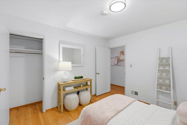 13910 Ravenwood Drive, Saratoga, CA 95070