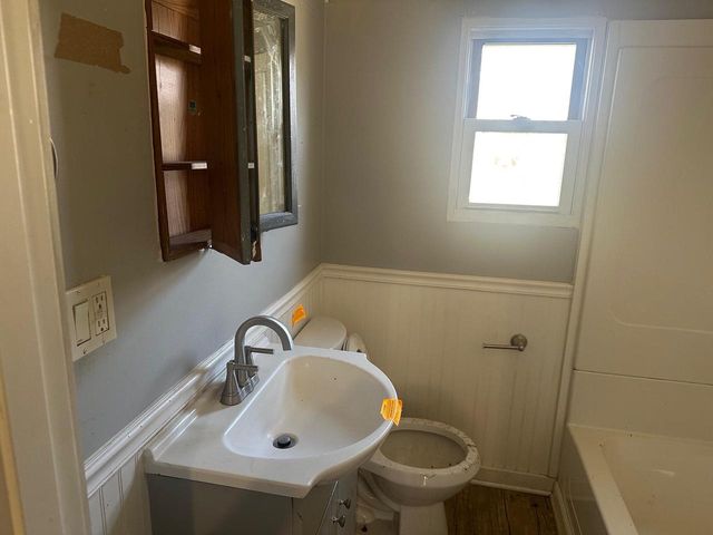 N1224 Clover ROAD, Genoa City, WI 53128