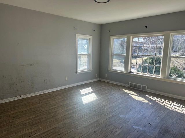 N1224 Clover ROAD, Genoa City, WI 53128