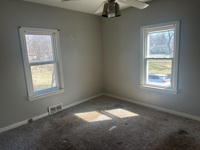 N1224 Clover ROAD, Genoa City, WI 53128