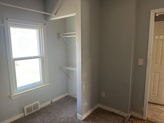 N1224 Clover ROAD, Genoa City, WI 53128