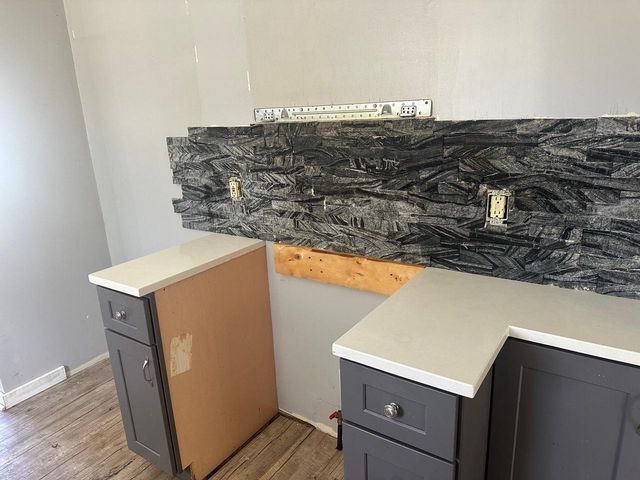 N1224 Clover ROAD, Genoa City, WI 53128