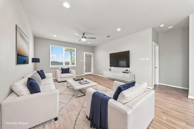 2807 Chancery Summit Court, Houston, TX 77047
