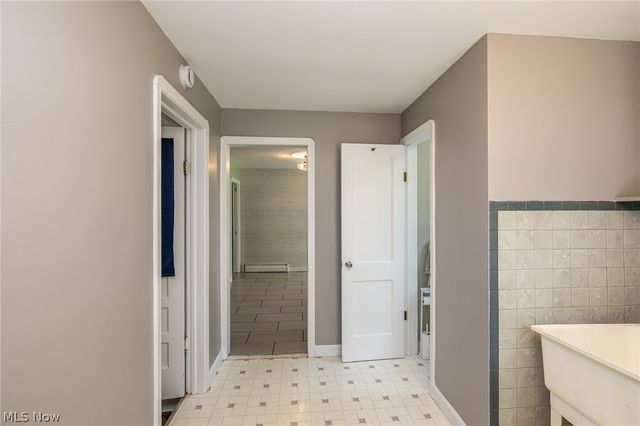8073 W 130th Street, North Royalton, OH 44133