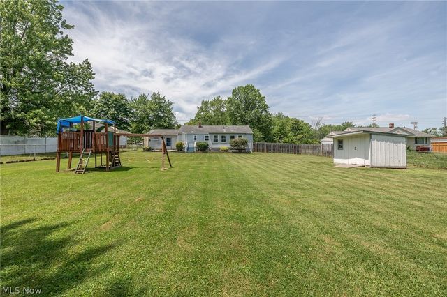 8073 W 130th Street, North Royalton, OH 44133