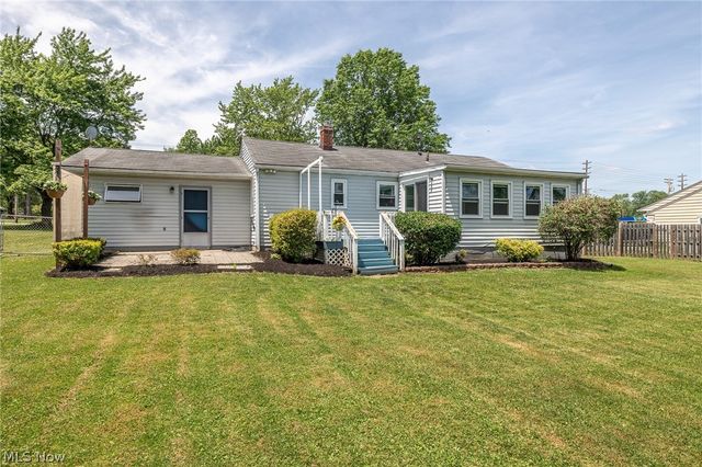 8073 W 130th Street, North Royalton, OH 44133