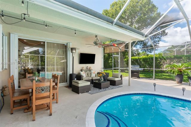 4960 NW 106th Avenue, Coral Springs, FL 33076