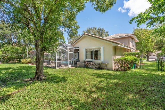 4960 NW 106th Avenue, Coral Springs, FL 33076