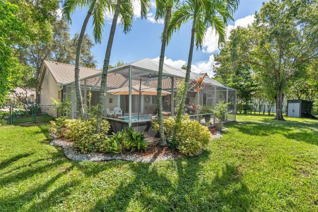 4960 NW 106th Avenue, Coral Springs, FL 33076