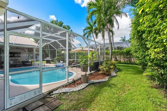 4960 NW 106th Avenue, Coral Springs, FL 33076