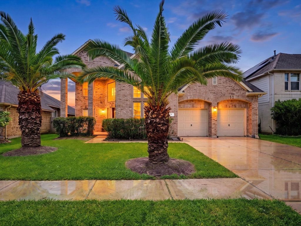 57 Terra Bella Dr, Manvel, TX 77578