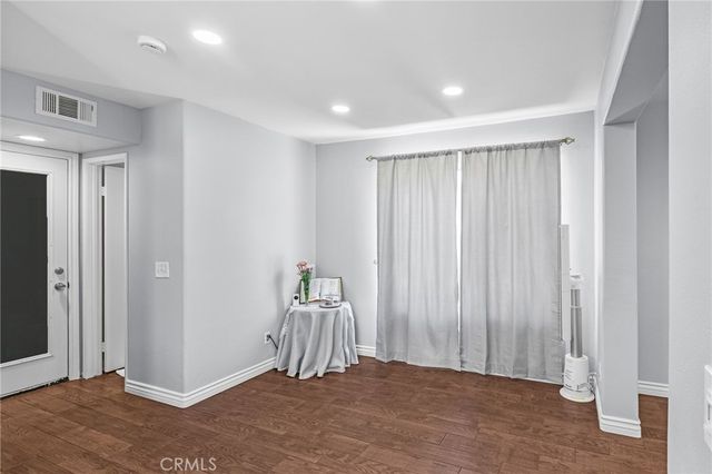 850 Autumn, Corona, CA 92881