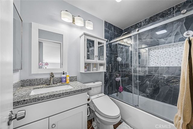 850 Autumn, Corona, CA 92881