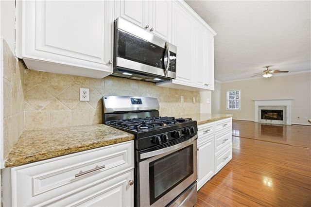 3393 Morning Top Place, Suwanee, GA 30024