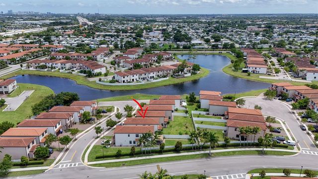4009 Sequoia Place, Riviera Beach, FL 33410