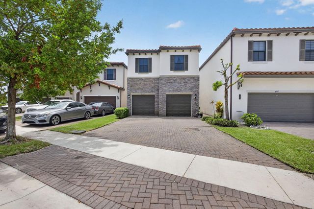 4009 Sequoia Place, Riviera Beach, FL 33410