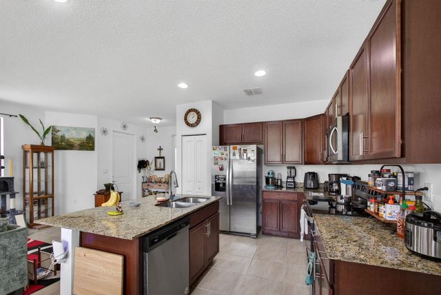 4009 Sequoia Place, Riviera Beach, FL 33410