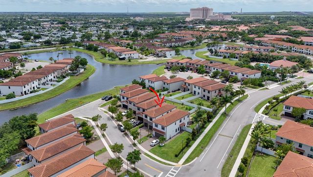 4009 Sequoia Place, Riviera Beach, FL 33410