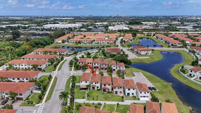 4009 Sequoia Place, Riviera Beach, FL 33410