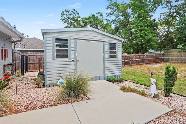 19056 SAINT BENEDICT DRIVE, Dunnellon, FL 34432