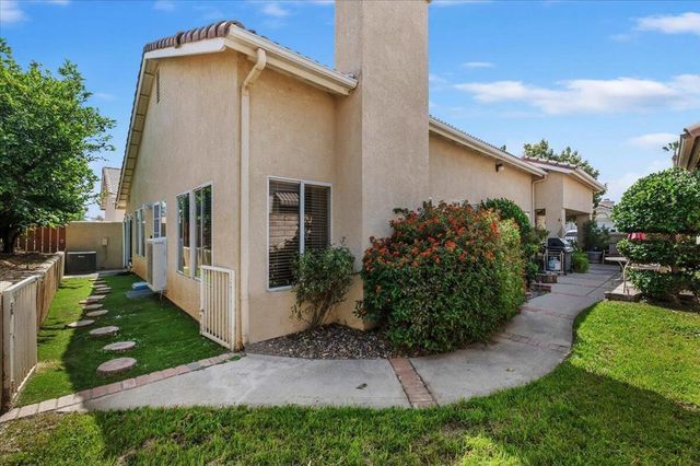 2857 Summer Set Circle, Banning, CA 92220