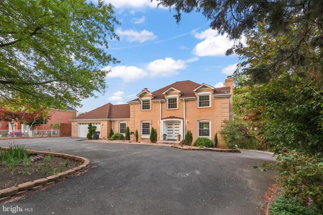 18505 CABIN RD, Triangle, VA 22172