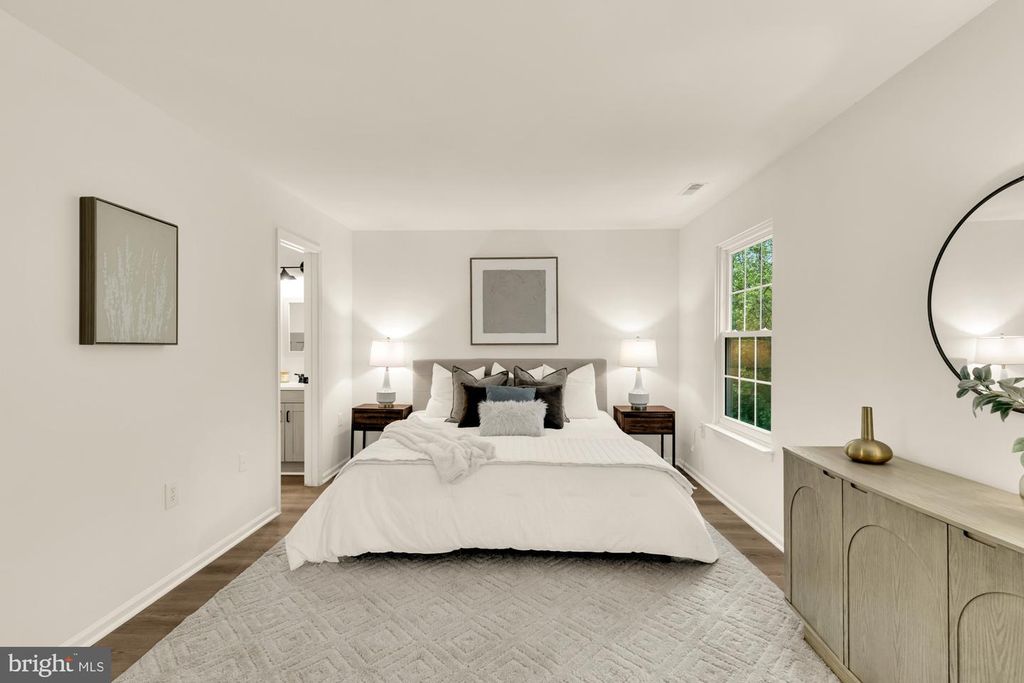 Image 20 of property listing at 19123 GROTTO LN, Germantown, MD 20874