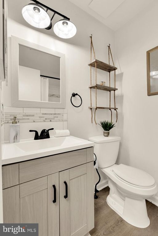 Image 30 of property listing at 19123 GROTTO LN, Germantown, MD 20874
