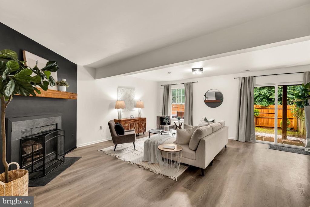 Image 33 of property listing at 19123 GROTTO LN, Germantown, MD 20874