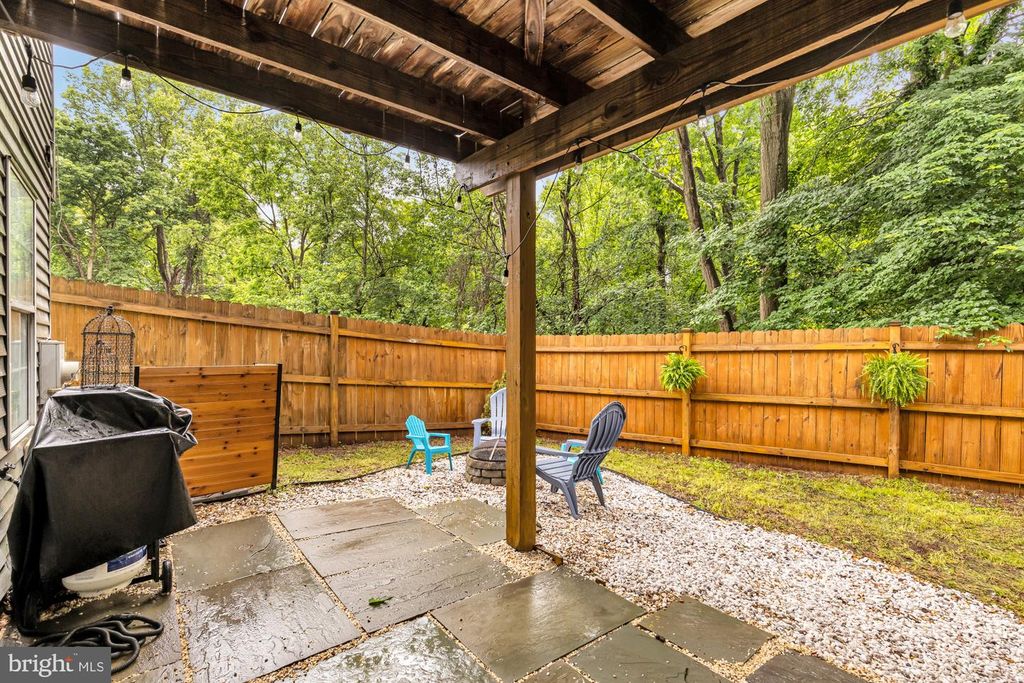 Image 37 of property listing at 19123 GROTTO LN, Germantown, MD 20874