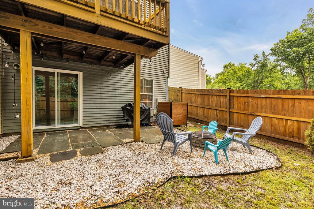 Image 39 of property listing at 19123 GROTTO LN, Germantown, MD 20874