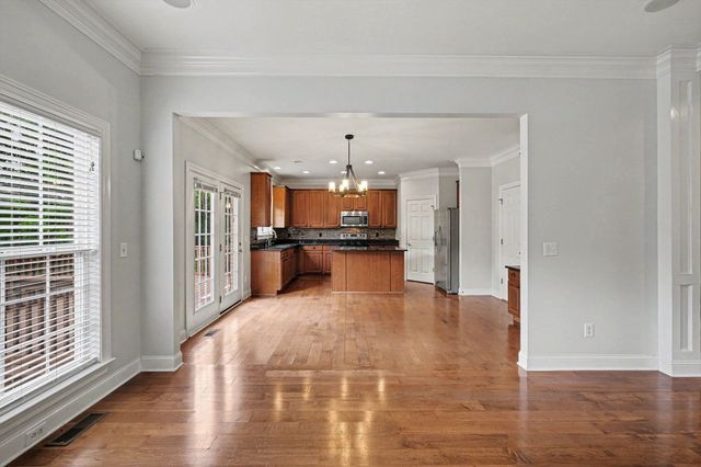 1214 Broadmoor Cir, Franklin, TN 37067