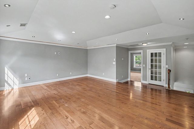 1214 Broadmoor Cir, Franklin, TN 37067
