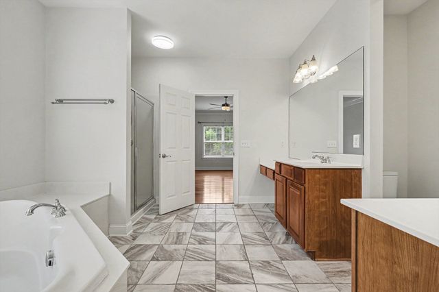 1214 Broadmoor Cir, Franklin, TN 37067