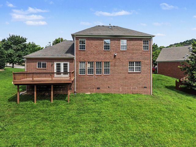 1214 Broadmoor Cir, Franklin, TN 37067