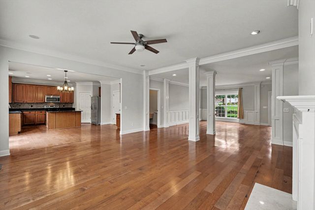1214 Broadmoor Cir, Franklin, TN 37067