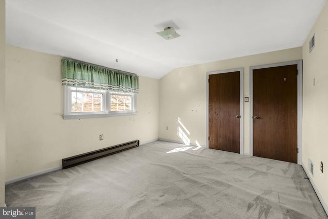 2 ARLIN CIR, Lititz, PA 17543