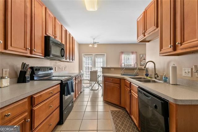 2555 Flat Shoals Road 1604, Atlanta, GA 30349