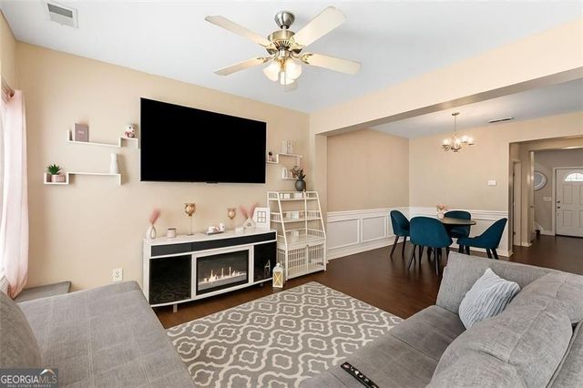 2555 Flat Shoals Road 1604, Atlanta, GA 30349