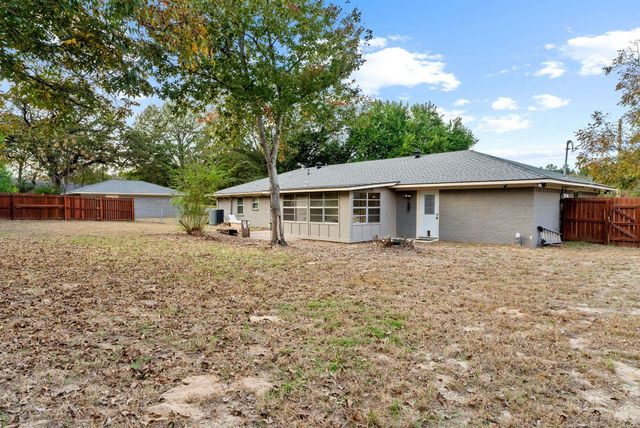 3217 Libbie St, Tyler, TX 75707